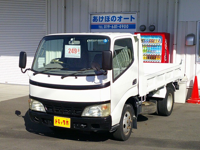 Toyota DYNA 2005