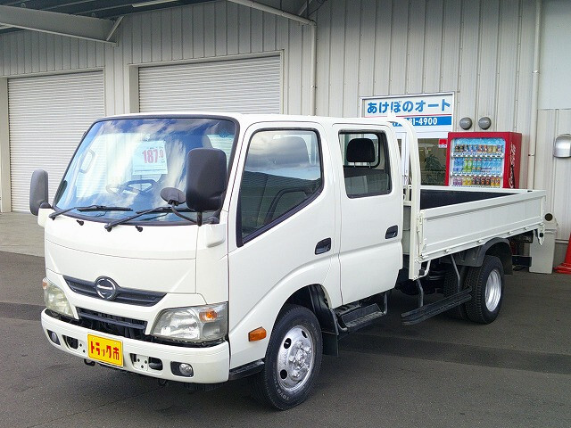 Hino DUTRO 2013