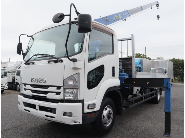 Isuzu FORWARD 2015