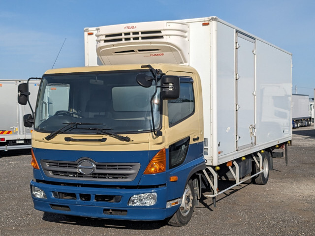 Hino RANGER 2015