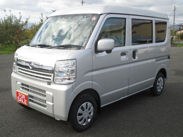 NISSAN NV100 CLIPPER 4WD 2023