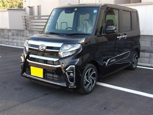 DAIHATSU TANTO CUSTOM 2022