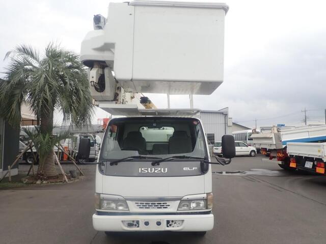 Isuzu ELF 2004