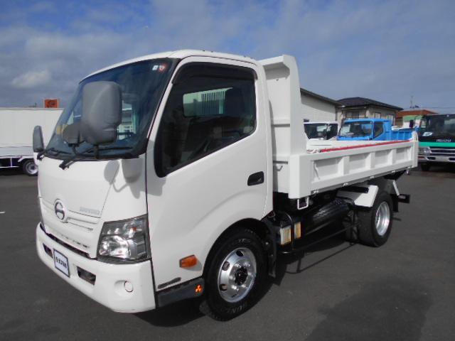 Hino DUTRO 2013