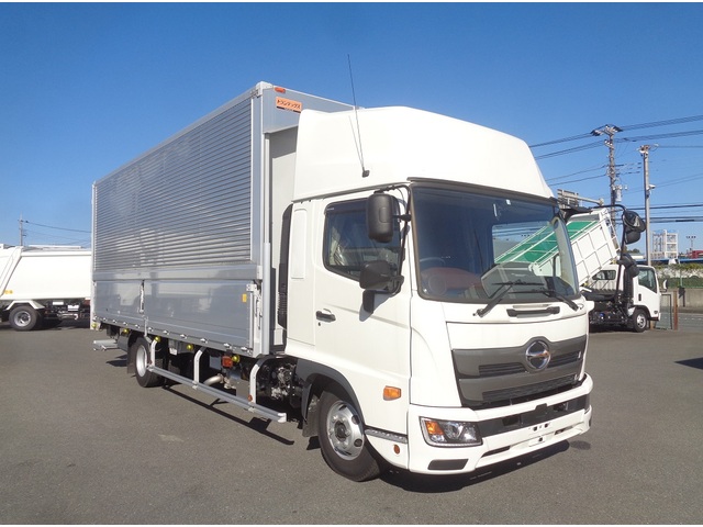 Hino RANGER 2023