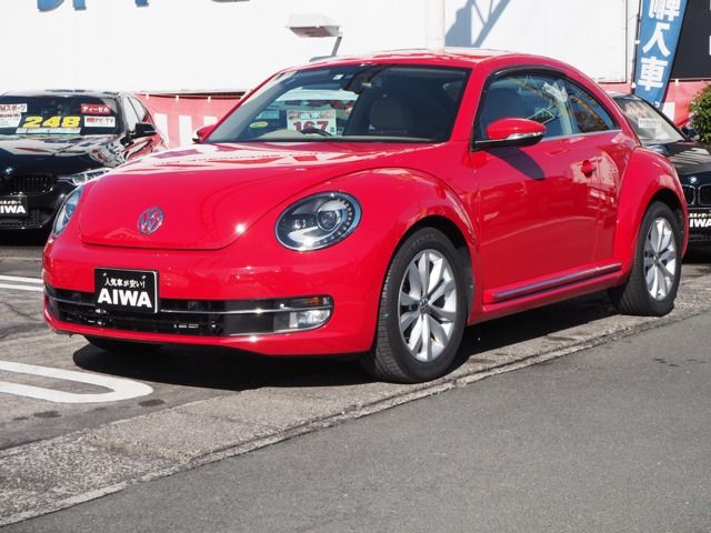 VOLKSWAGEN The BEETLE 2015