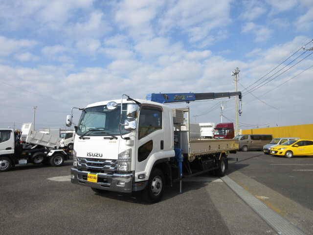 Isuzu FORWARD 2016