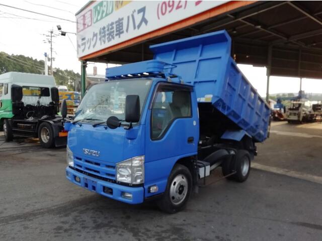 Isuzu ELF 2012