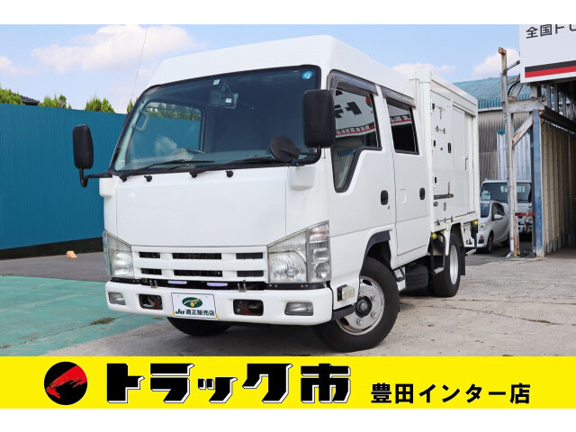 Isuzu ELF 2012