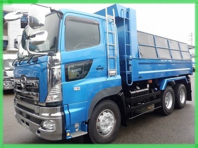 Hino PROFIA 2015