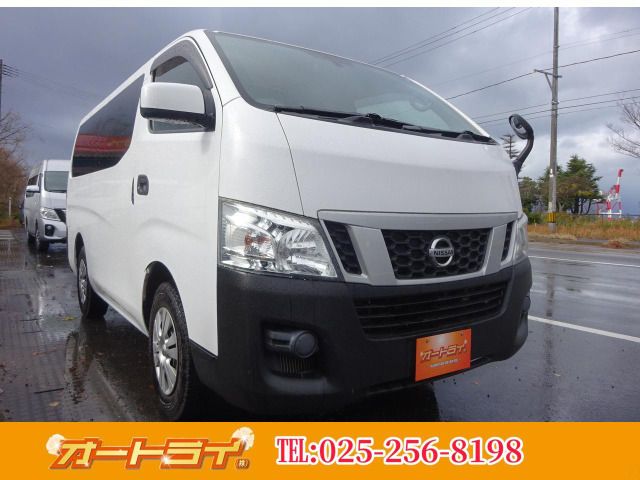 NISSAN NV350 CARAVAN 4WD 2013