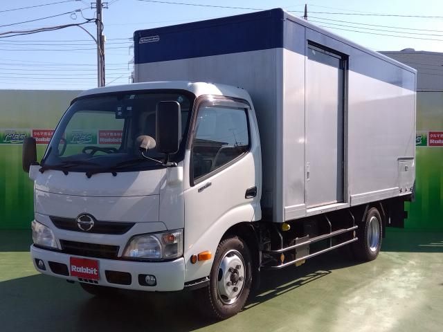 HINO DUTRO 2015