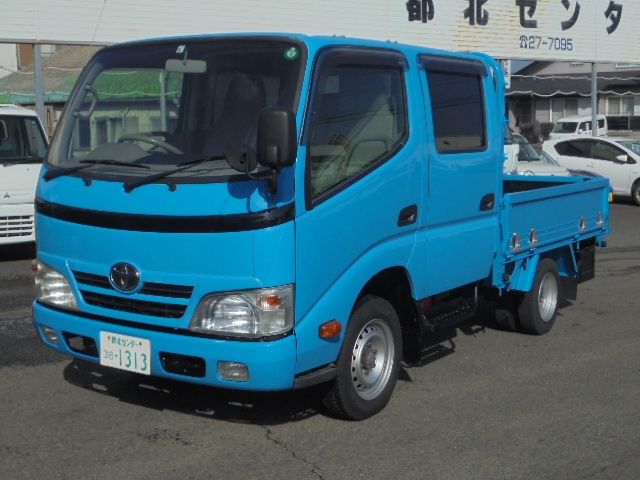 TOYOTA DYNA 2012