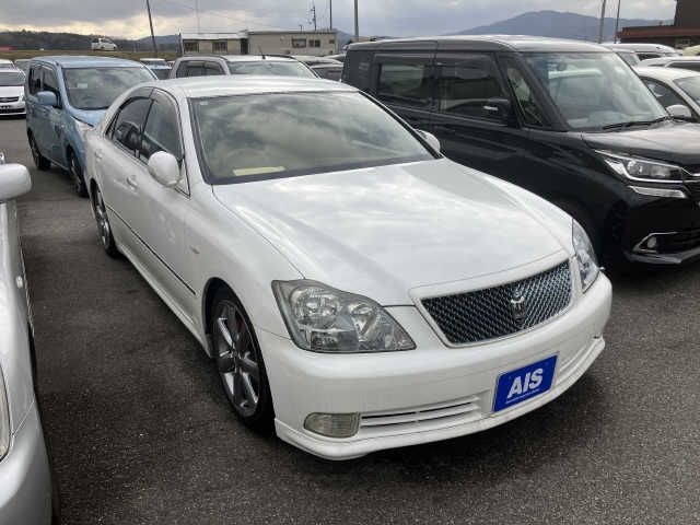 TOYOTA CROWN sedan 2004