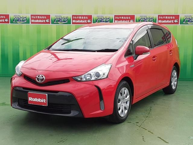 TOYOTA PRIUS ALPHA 2015