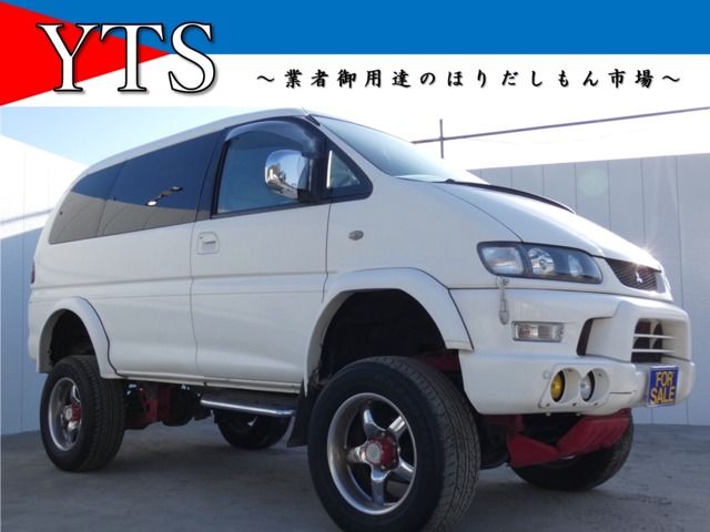 MITSUBISHI DELICA SPACE GEAR  4WD 2003