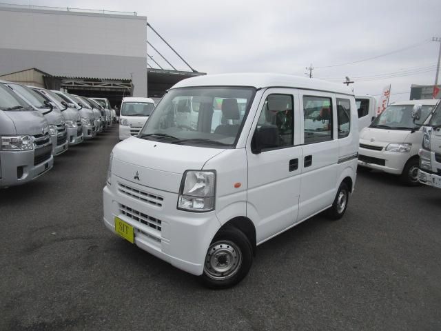 MITSUBISHI MINICAB van 2014