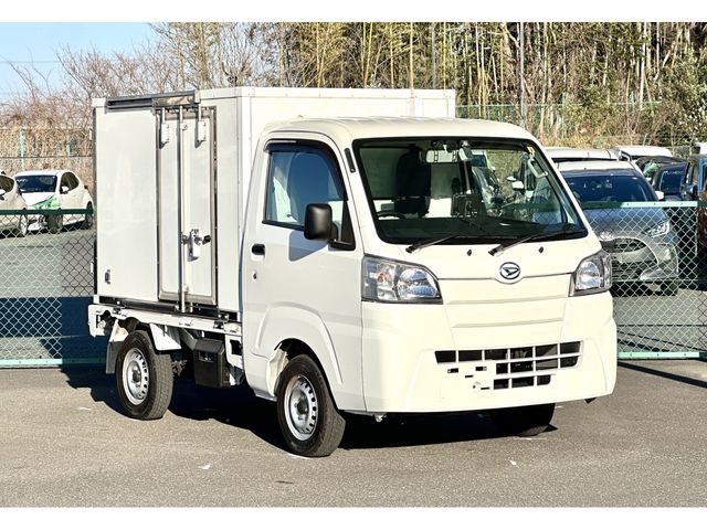 DAIHATSU HIJET truck 2018