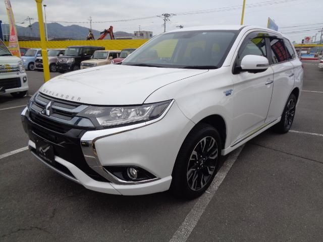 MITSUBISHI OUTLANDER PHEV 2015