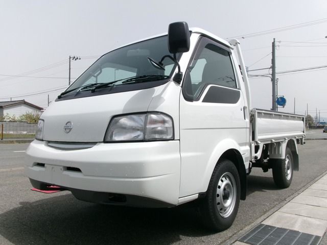 NISSAN VANETTE truck 4WD 2004