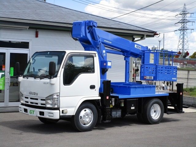 ISUZU ELF 2014