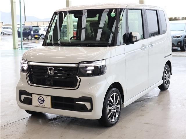 HONDA N BOX CUSTOM 2024