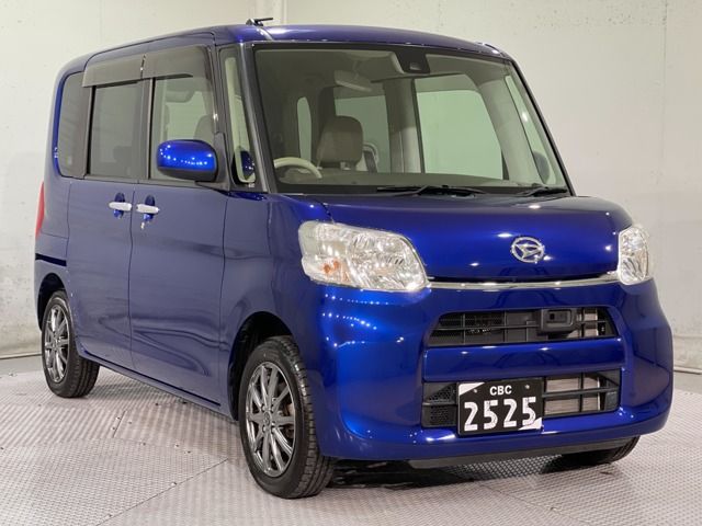 Hino DUTRO 2022