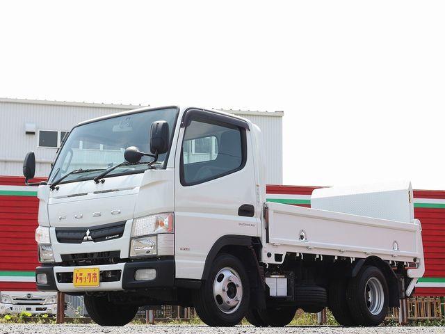 MITSUBISHI CANTER 2016