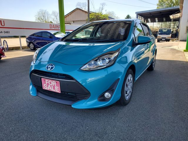 TOYOTA AQUA 2018