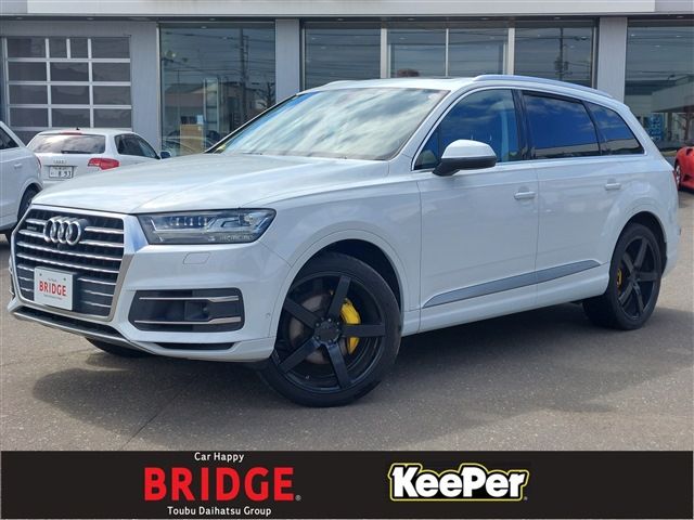 AUDI Q7 2016