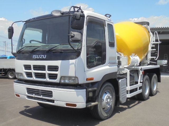 ISUZU GIGA 2004