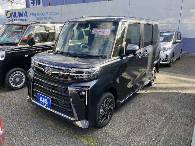 DAIHATSU TANTO CUSTOM 4WD 2022