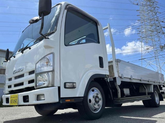 ISUZU ELF 2011