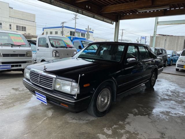 NISSAN CEDRIC sedan 2001