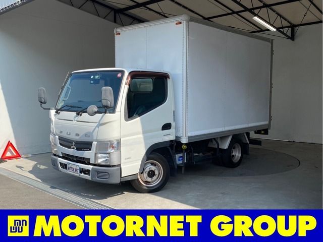 MITSUBISHI CANTER 2014