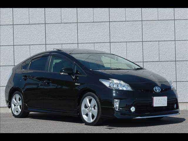 TOYOTA PRIUS 2012