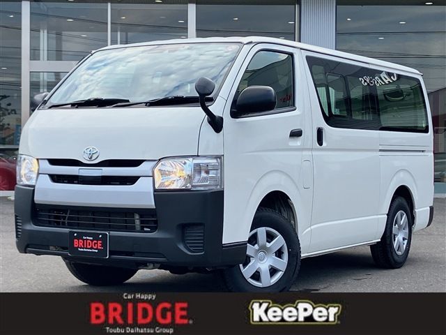 TOYOTA HIACE van 4WD 2020