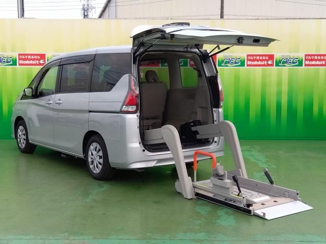 NISSAN SERENA  WG 2017