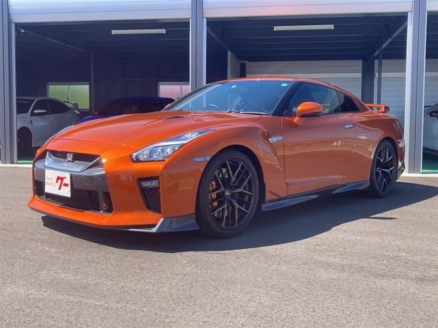 NISSAN GT-R 2016