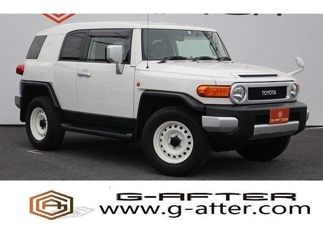 TOYOTA FJ CRUISER 4WD 2012