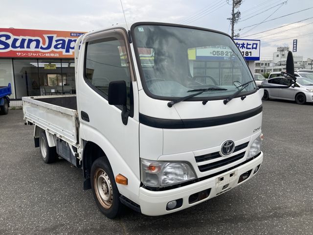 TOYOTA DYNA 2015