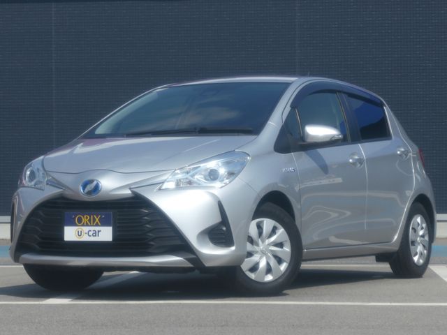 TOYOTA VITZ HYBRID 2019