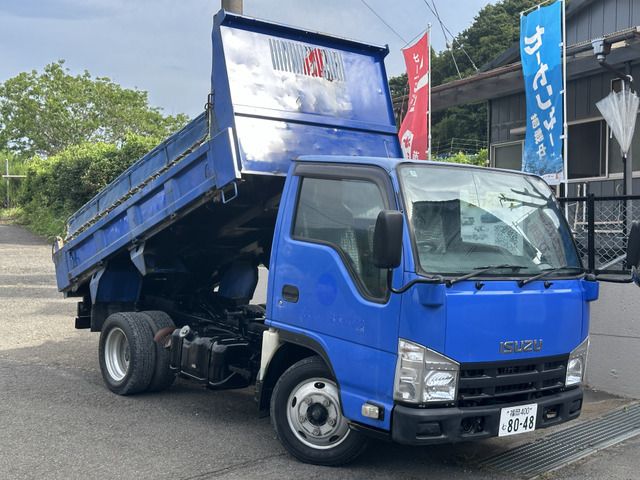 ISUZU エルフ 2013