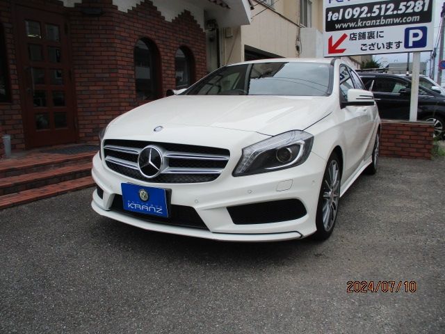 MERCEDES-BENZ A class 2015