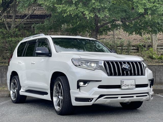 TOYOTA LANDCRUISER PRADO 2018