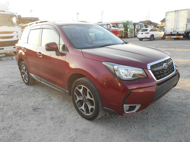 SUBARU FORESTER 2018