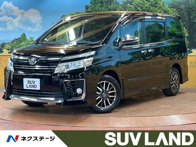 TOYOTA VOXY 2015