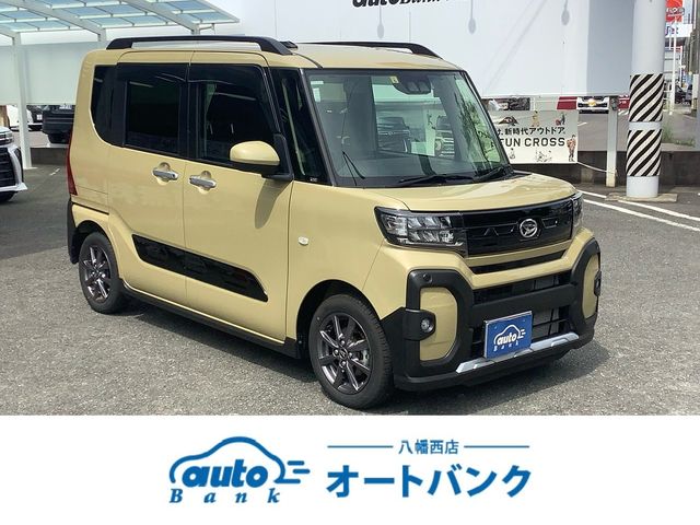 DAIHATSU TANTO FAN CROSS 2023