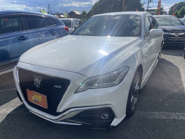 TOYOTA CROWN sedan hybrid 4WD 2018