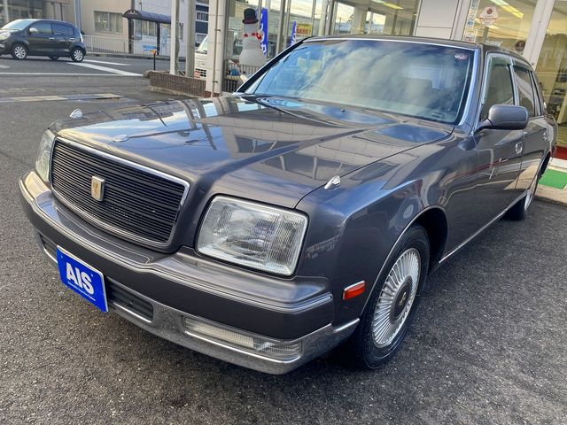 TOYOTA CENTURY 2003